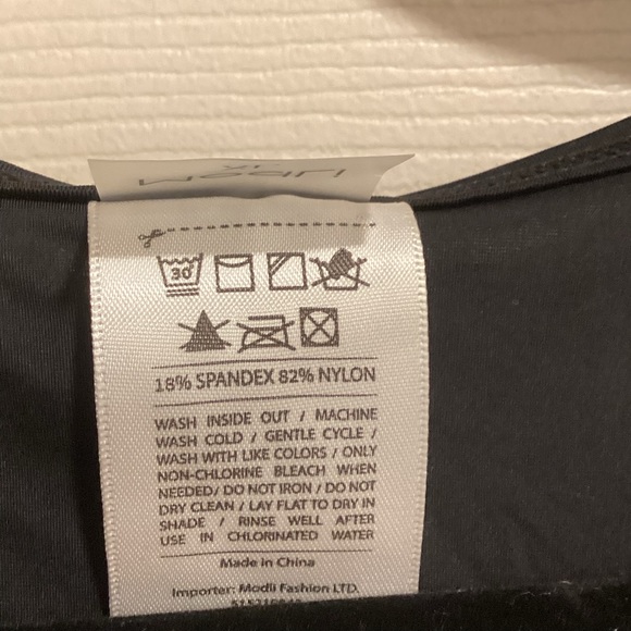 NWT ModLi Women’s Swim Tunic with Sun Protection, Size XL - Picture 6 of 9